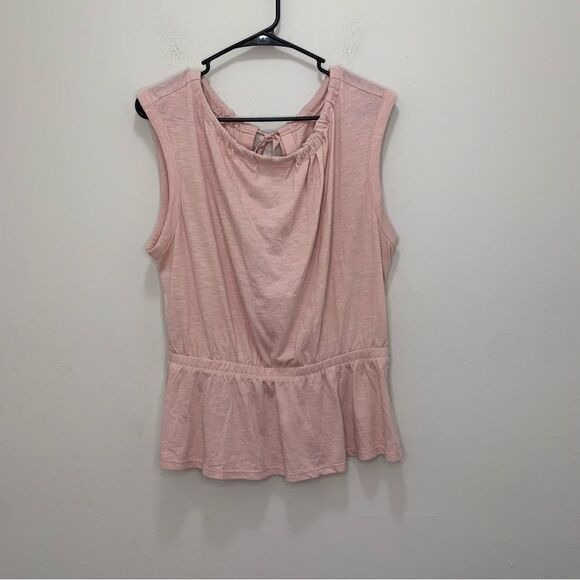 Banana Republic Pink Open Back Malibu Tee Size Small - Picture 1 of 7